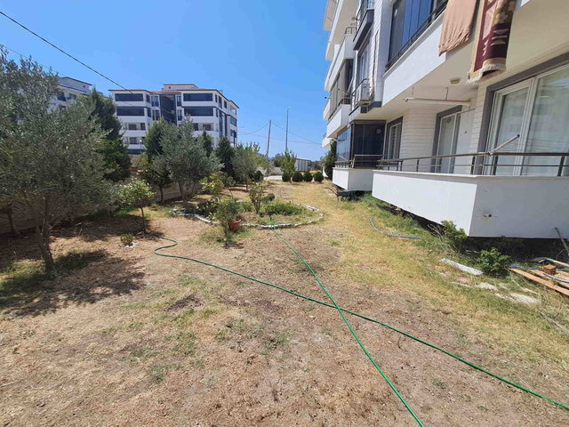 BURHANİYE BADEMALANI'NDA KİRALIK EŞYALI DAİRE