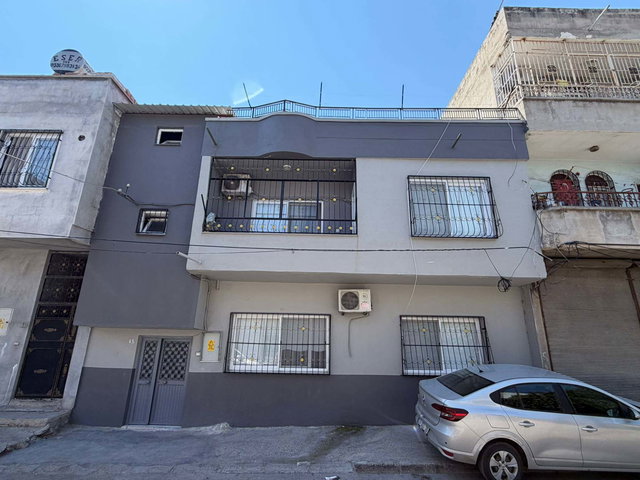 REMAX RİNA'DAN SİTELER MAHALLESİ’NDE SATILIK 2 KATLI MÜSTAKİL EV