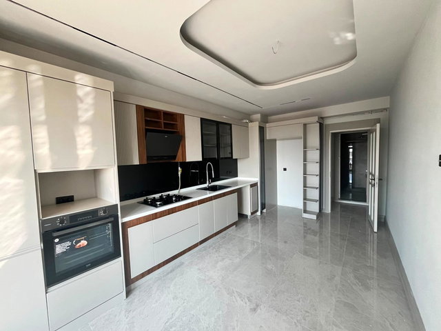 REMAX İLKE'DEN KOMBİNA'DA 3+1 KİRALIK LÜKS DAİRE