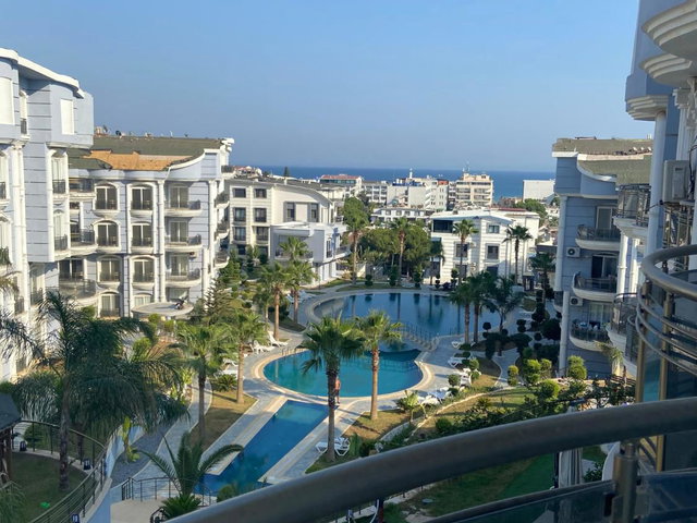 ALTINKUM’DA DENİZE 200 METRE, KAPALI OTOPARKLI, 3+1 DUBLEKS