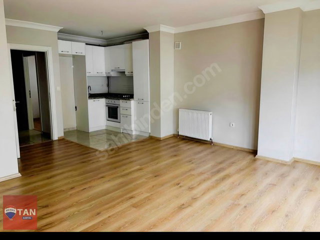 BURHANIYE MAHALLESI'NDE KİRALIK 2+1 DAİRE