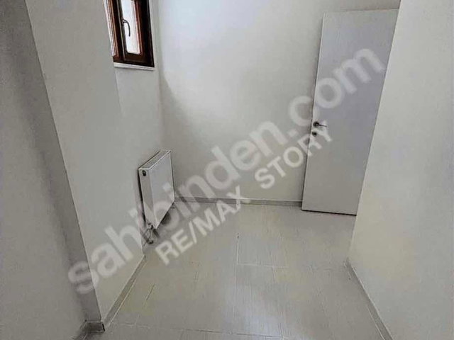 TUZLA ŞİFA MAH.E-5 E YÜRÜME MESAFESİNDE SATILIK 2+1 TERS DUBLEX.