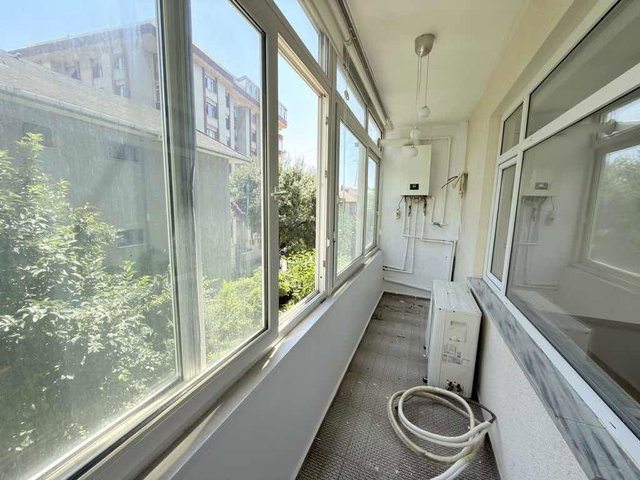 ÜSKÜDAR’DA 3.5+1 | 120 M² BRÜT | BALKONLU | DOĞALGAZ KOMBİLİ | BOŞ KİRALIK DAİRE