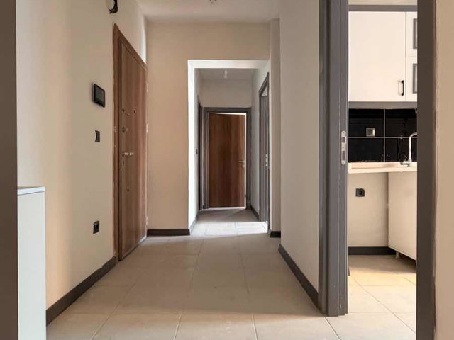 REMAXPRO KEMALMERTCAN VADİ EVLERİ 7A SİTESİNDE 2+1 82 M2 KÖŞE DAİRE