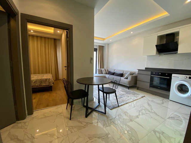 OTEL KONSEPTLİ SUNLİGHT YENI EŞYALI 1+1 DAİRE