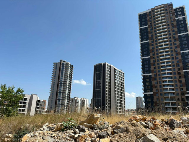 SAZAK BEYTEPE'DE 1+1 LÜX YAPILI FIRSAT DAİRE
