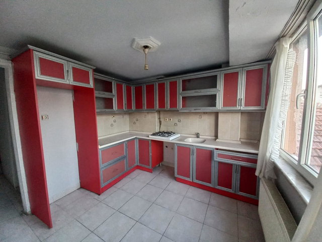 REMAX DREAM'DEN KADIKÖY MAHALLESİNDE 2+1 KİRALIK DAİRE