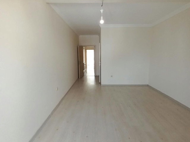 REMAX DREAM'DEN KARTEPE ERTUĞRULGAZİ'DE 2+1 SATILIK DAİRE