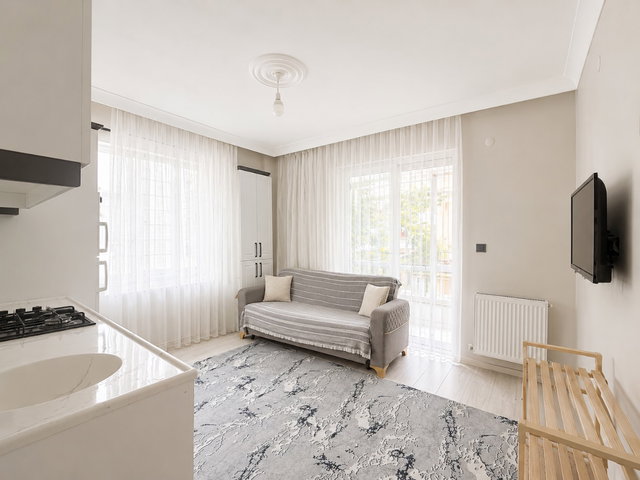 REMAX DEM'DEN CUMHURİYET MAH. KİRALIK 1+1 EŞYALI DAİRE
