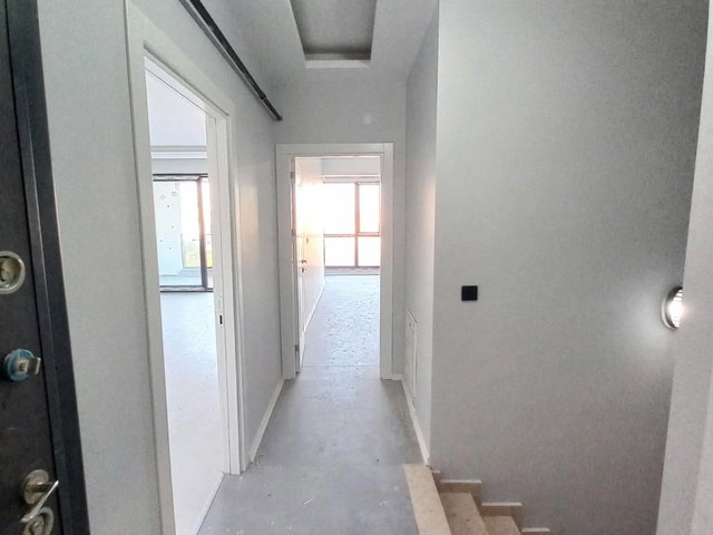 REMAX'DEN BAŞİSKELE FATİH MAH.3+1 KİRALIK ÇATI DUBLEX DAİRE