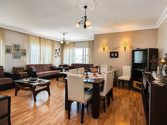 BEYLİKDÜZÜ ADNAN KAHVECİ YEŞİL VADİ KONUTLARI SATILIK 5+2 DUBLEKS DAİRE