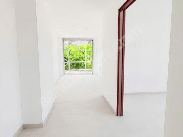 MALTEPE ADATEPE'DE SIFIR EBV.BANYOLU,OTOPARKLI 2+1 SATILIK DAİRE