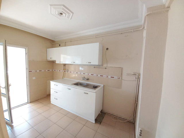 REMAX DREAM'DEN YAHYA KAPTAN F35 BLOK 3+1 KİRALIK DAİRE