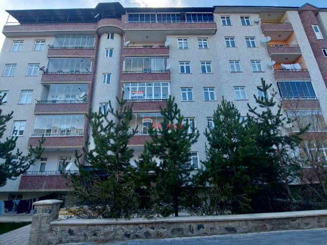 REMAX İLKE'DEN ŞEHİR HASTANESİNE YAKIN 3+1 KİRALIK DAİRE