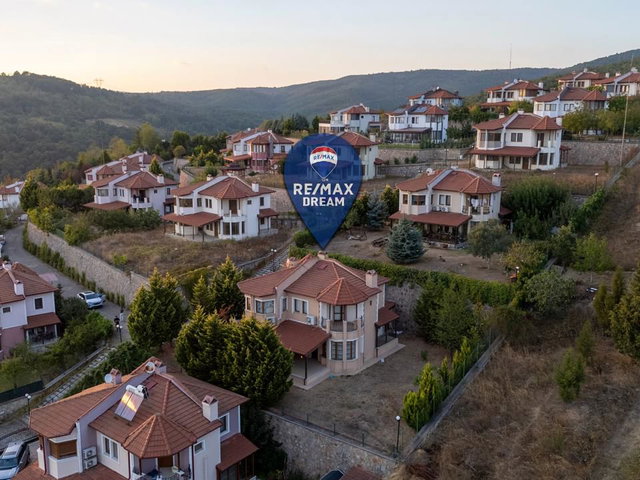 REMAX DREAMDEN ACİL ARIZLI UMUT SİTESİNDE MUHTEŞEM SATILIK VİLLA