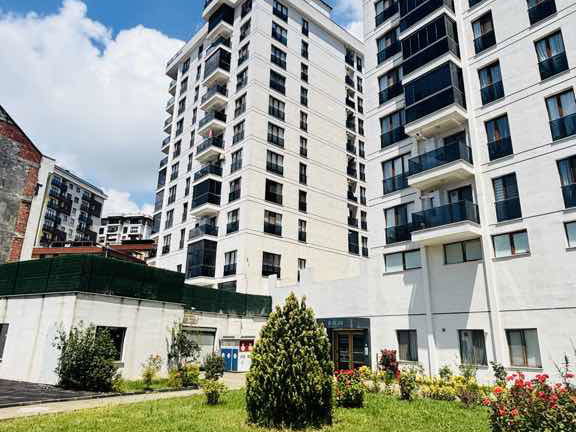 PENDİK FERMAN LİFE SİTESİNDE SATILIK 2+1 METROYA YAKIN DAİRE
