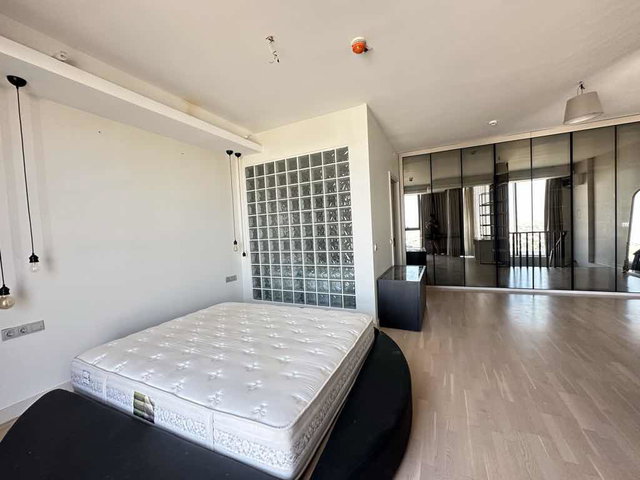 GÖLBAŞI’NDA 34. KAT BATI-KUZEY CEPHELİ, EŞYALI 1+1 KİRALIK DAİRE