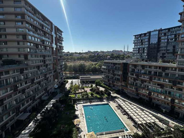 REMAX SERAP ASLANDAN TOPKAPI İN İSTANBUL KİRALIK