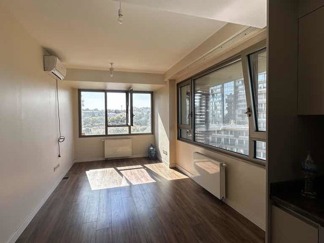 REMAX SERAP ASLANDAN TOPKAPI İN İSTANBUL KİRALIK