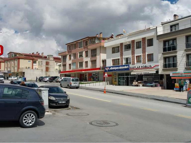 DİKMEN İLKER’DE FULL EŞYALI BAKIMLI 3+1 KİRALIK DAİRE