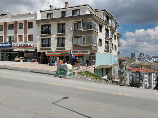 DİKMEN İLKER’DE FULL EŞYALI BAKIMLI 3+1 KİRALIK DAİRE