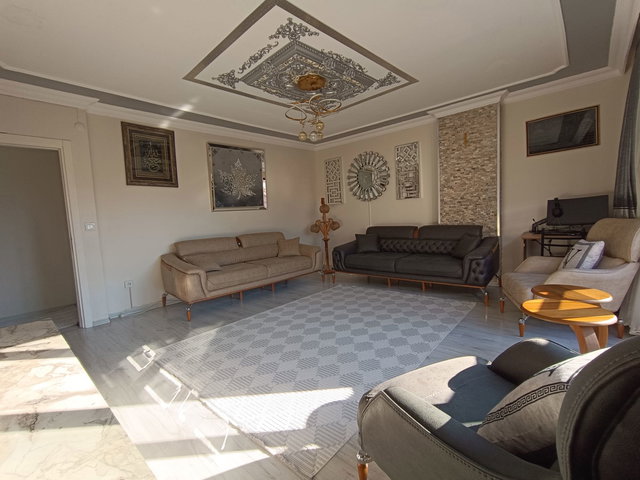 ZÜMRÜTEVLERDE SATILIK 2+1 DAIRE