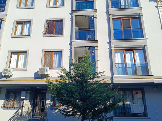 ZÜMRÜTEVLERDE SATILIK 2+1 DAIRE