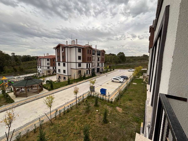 REMAX-HÜR MÜGE ERGÜN AYDAŞ'TAN ALANDÜZÜ' NDE KİRALIK DAİRE.