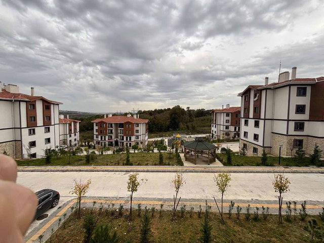 REMAX-HÜR MÜGE ERGÜN AYDAŞ'TAN ALANDÜZÜ' NDE KİRALIK DAİRE.