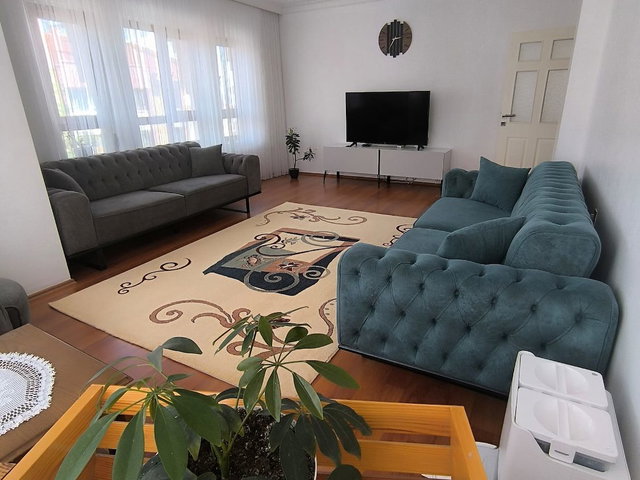 UFUKTEPE'DE  GENİŞ  3+1 BAKIMLI SATILIK DAİRE