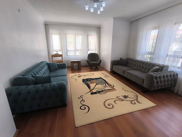 UFUKTEPE'DE  GENİŞ  3+1 BAKIMLI SATILIK DAİRE