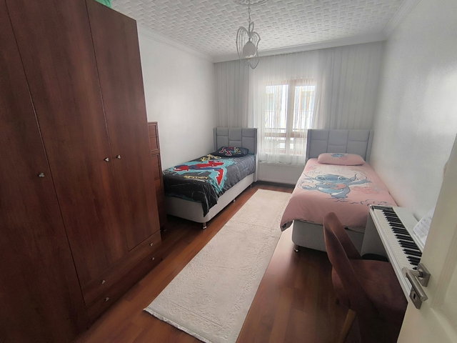 UFUKTEPE'DE  GENİŞ  3+1 BAKIMLI SATILIK DAİRE