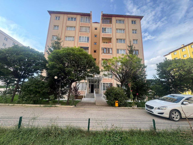 RE/MAX LACİVERT'TEN ÇAT YOLU TOKİ'DE 3+1 KİRALIK DAİRE