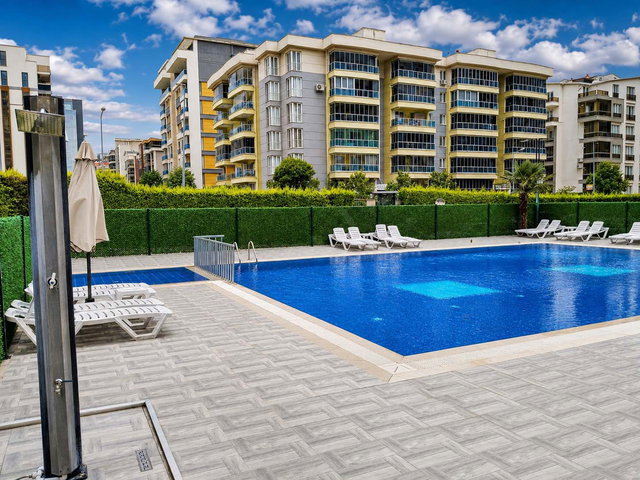 REMAX BEYAZ AKIN TREND SİTESİ 3+1 KİRALIK DAİRE