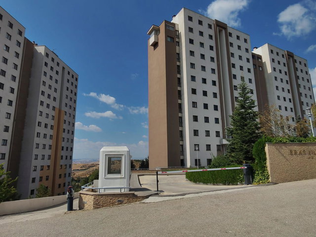ÜMİTKÖY ERAS EVLERİ  ESKİŞEHİR YOLU MANZARALI 4+1 KİRALIK DAİRE
