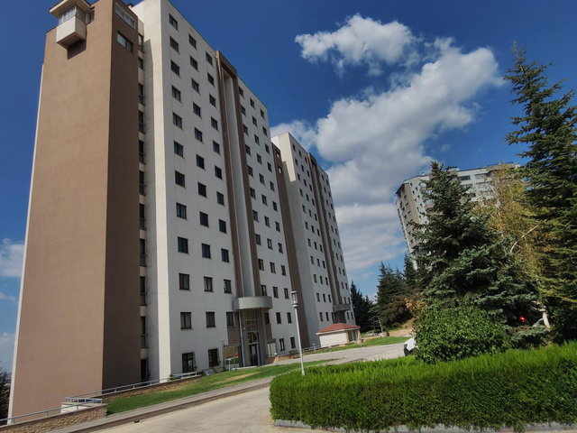 ÜMİTKÖY ERAS EVLERİ  ESKİŞEHİR YOLU MANZARALI 4+1 KİRALIK DAİRE