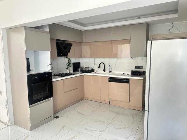 SERDİVAN'DA SATILIK 230 M2 3+1 DAİRE REMAX MOTTO ARDA DOĞAN!
