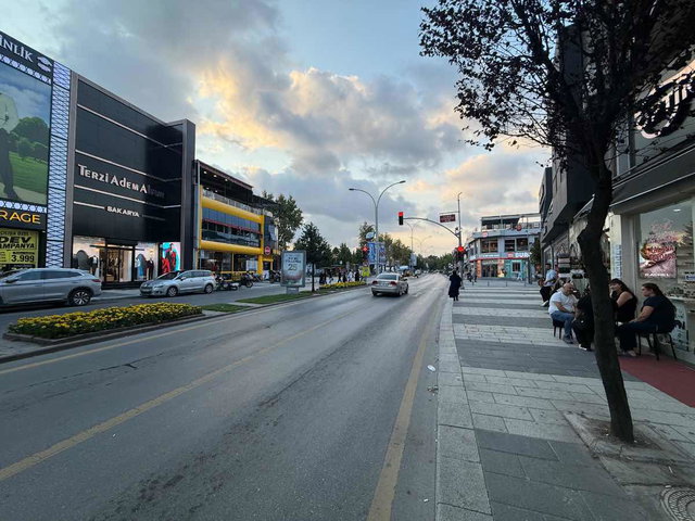 RE/MAX MOTTO ARDA DOĞAN'DAN ÇARK CADDESİ GİRİŞİNDE 5+2 DUBLEKS