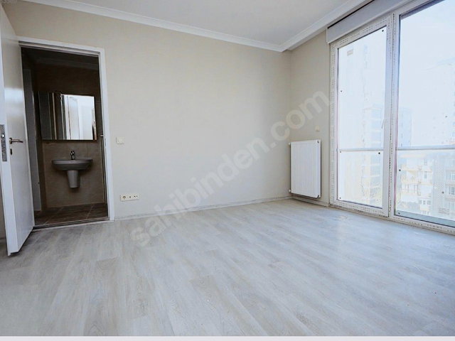 CADDEBOSTAN'DA GENIŞ 3+1 DAIRE, BAĞDAT CADDESI YAKINI