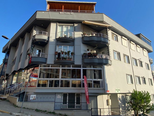 PENDİK'İN GÖZDE MAHALLESİ ORTA MAHALLEDE SATILIK 3+1 DAİRE