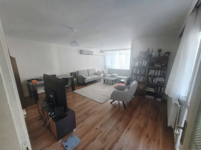 ÜÇKUYULAR DEMOKRASI ÜNIVERSITESI YANI OTAPARKLI ARAKAT 2+1 SATILIK DAİRE