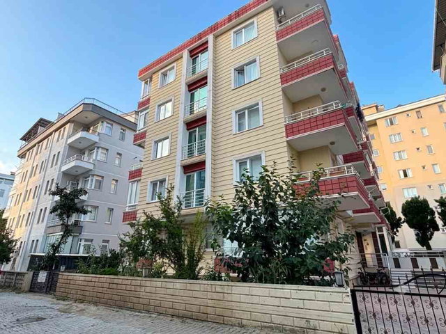 ATAKUM YENİMAHALLE'DE TRAMVAY ALTINDA 3+1  KREDİYE UYGUN DAİRE