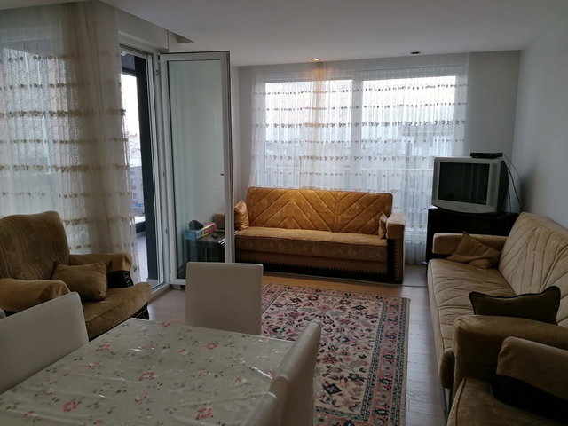 GÜZELOBA MAH LÜKS BİNADA KİRALIK ARA KAT DAİRE
