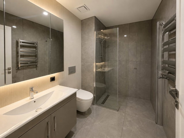 2 KÖPRÜ & ÇAMLICA CAMİİ İLE EŞSİZ MANZARALI 3+1 SATILIK DAİRE