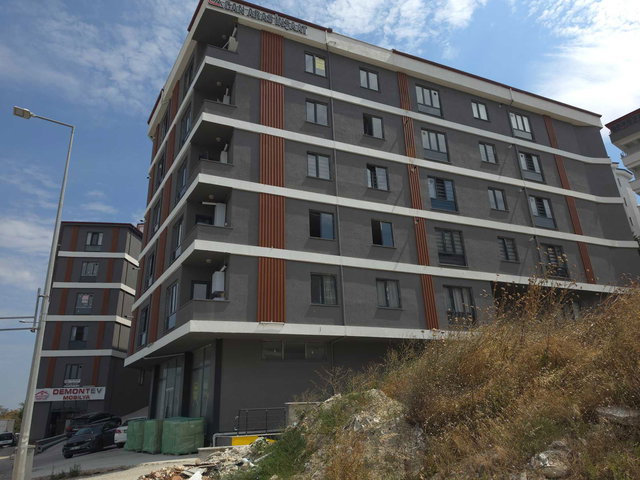 REMAXLAND'DEN İSTASYON MAHALLESİNDE SIFR SATILIK 2+1 TERASLI DUBLEX DAİRE 111  M²