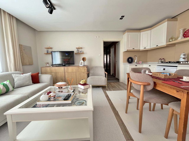 MALTEPE CEVİZLİ MARMARAY'A YAKIN EŞYALI 1+1 SATILIK DAİRE
