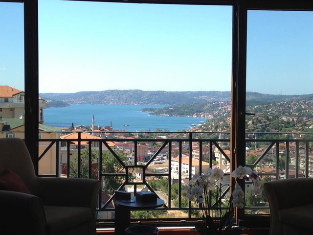 BEYKOZ SOĞUKSU PAŞA GARDEN SİTESİ’NDE BOĞAZ MANZARALI 3+1 KİRALIK