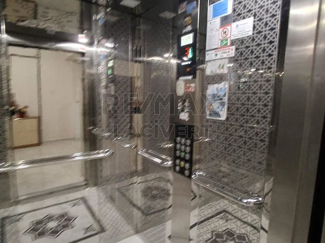 RE/MAX LACİVERT'TEN YILDIZKENT'TE KİRALIK 1+1 DAİRE