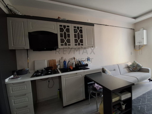 RE/MAX LACİVERT'TEN YILDIZKENT'TE KİRALIK 1+1 DAİRE