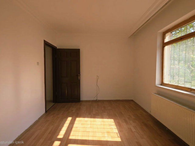 ETİMESGUT ALSANCAK MAHALLESİNDE GENİŞ BAKIMLI KİRALIK 3+1 DAİRE